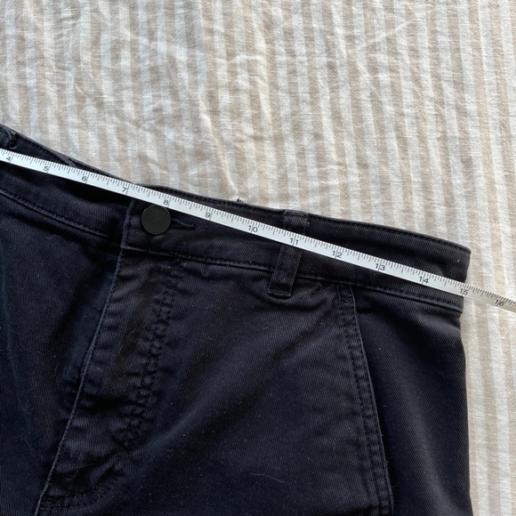 Everlane Utility Barrel Pants in Black - Picture 5 of 8